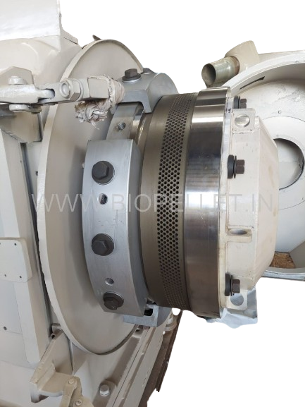 Bamboo Chips Ring Die Pellet Mill - 4