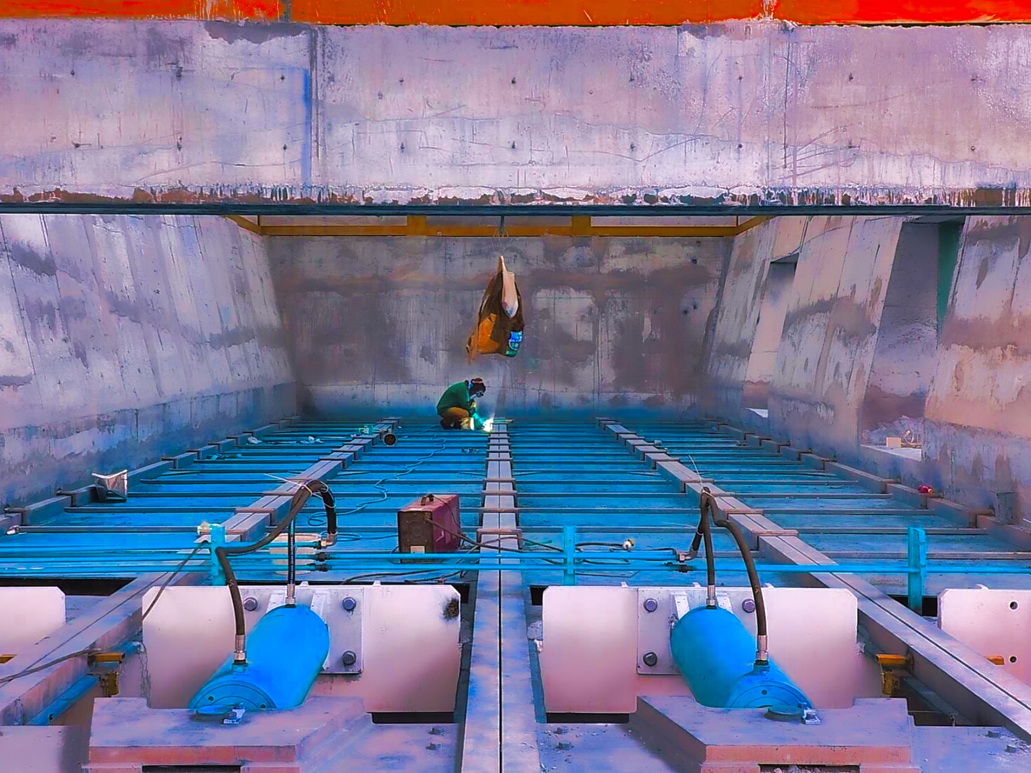 Hydraulic Moving Floor System - 2